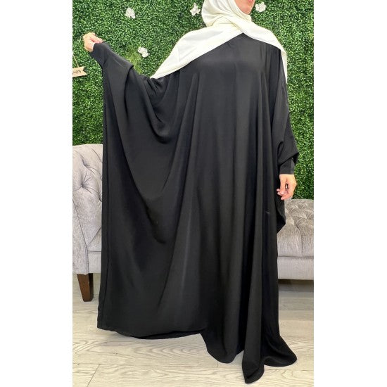 Abaya manches papillon en soie de Médine