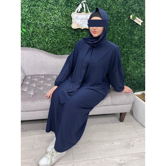 Abaya de prière en soie de médine avec voile intégré