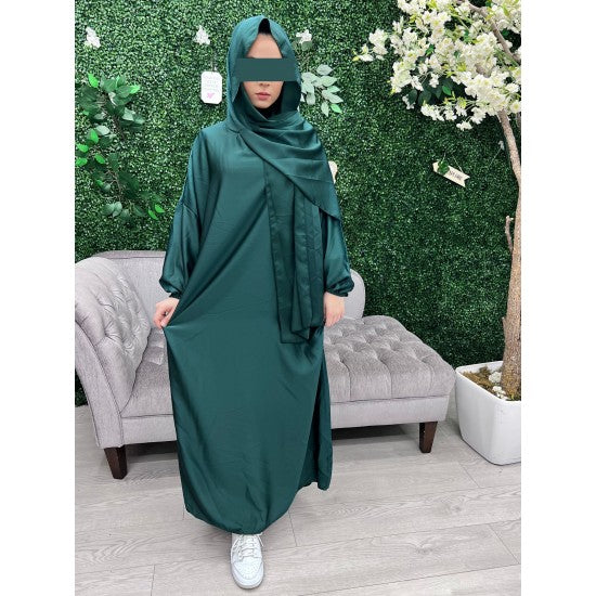 Abaya de prière satinée avec voile intégré
