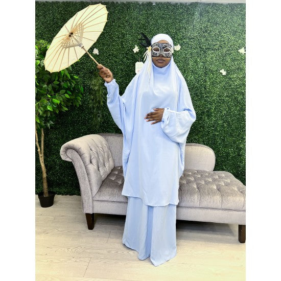 Jilbab avec jupe en soie de Médine