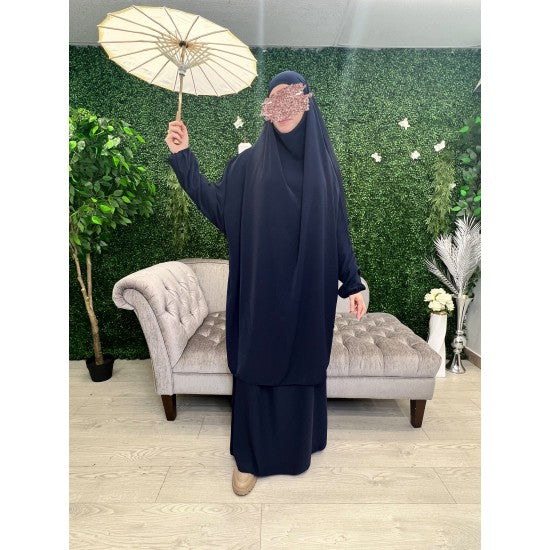 Jilbab avec jupe en soie de Médine