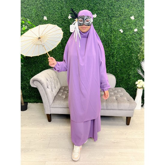 Jilbab avec jupe en soie de Médine