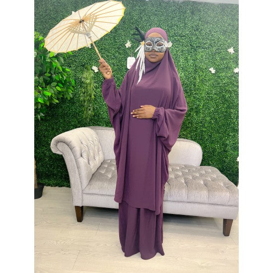 Jilbab avec jupe en soie de Médine