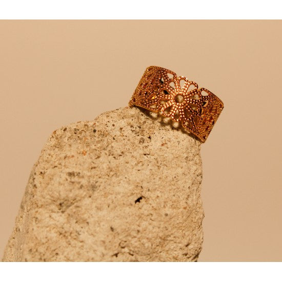 Bague motif fleur orientale doré