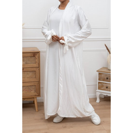 Kimono satiné à manches nouées