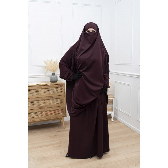 Jilbab avec jupe en soie de Médine
