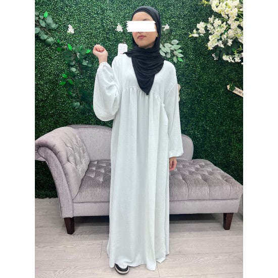 Abaya à découpe horizontale avec manches bouffantes en jazz