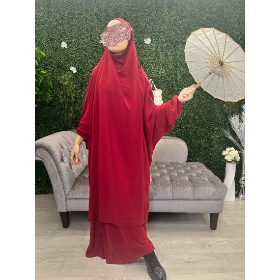Jilbab avec jupe en soie de Médine